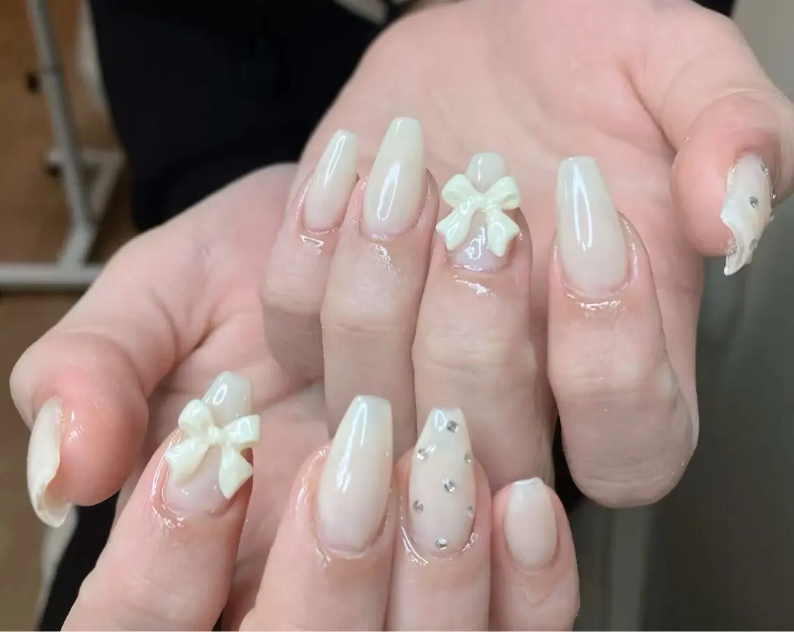 ネイル リンユン モデル募集中のネイルデザイン