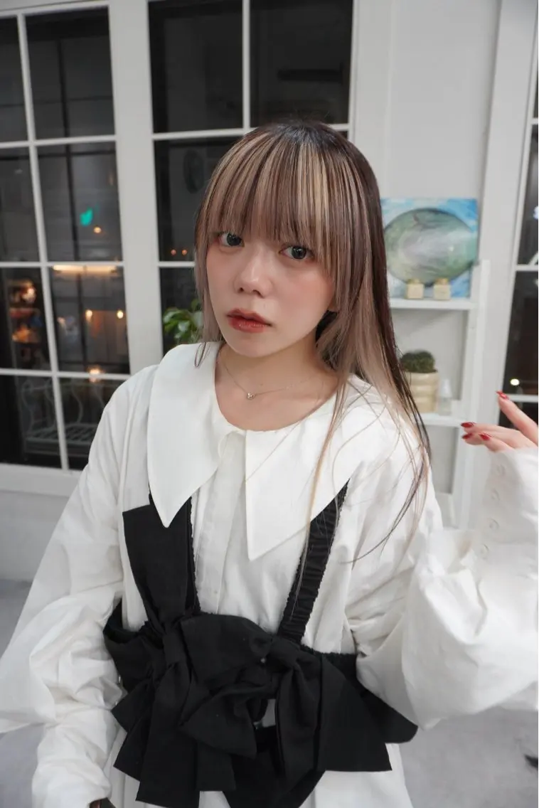 セミロング カラー デザインカラー カット ヘアカラー トリートメント レイヤー／似合わせ TAKUYAのヘアスタイル