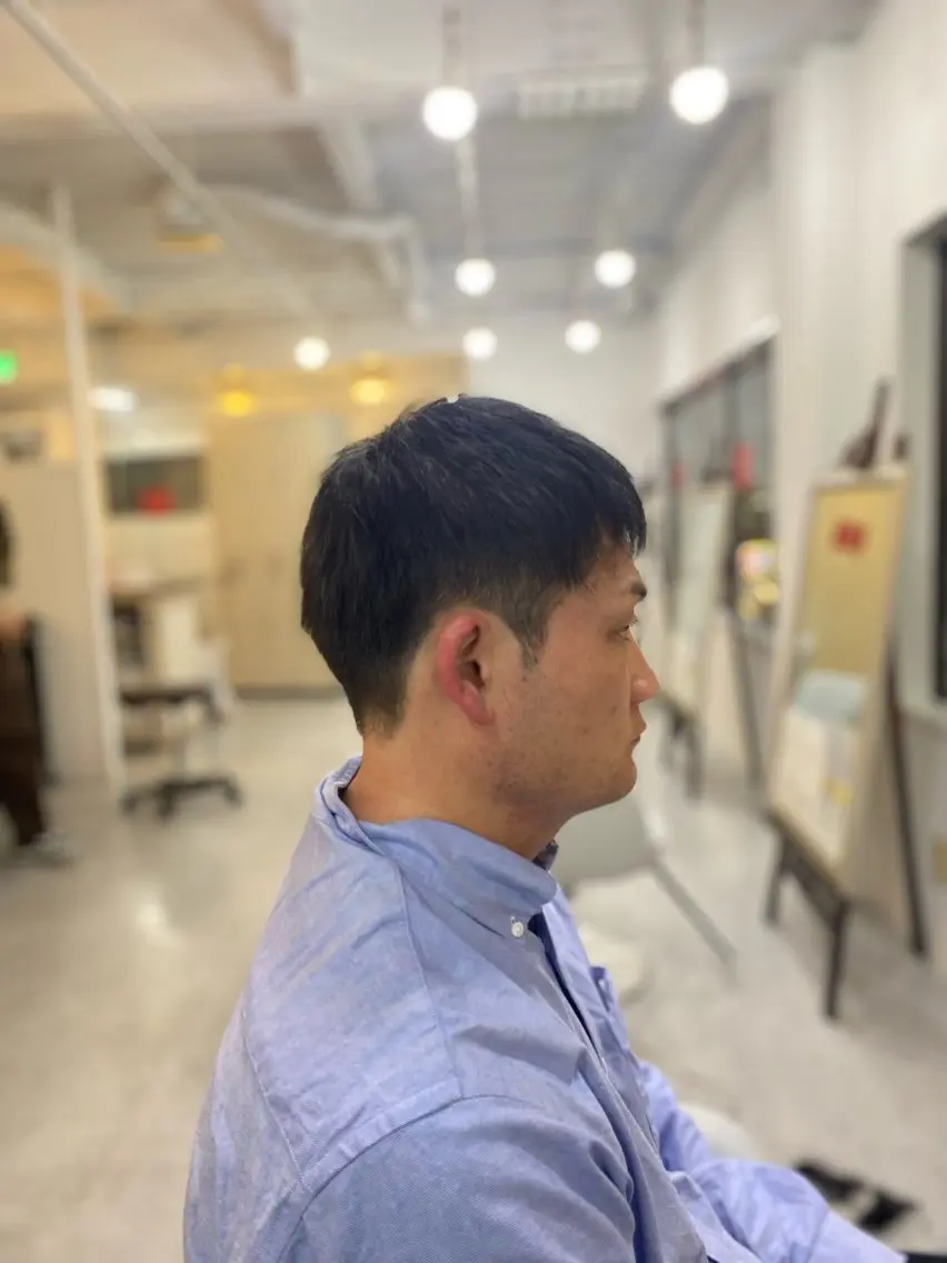 ショート 越坂部 桃子のヘアスタイル