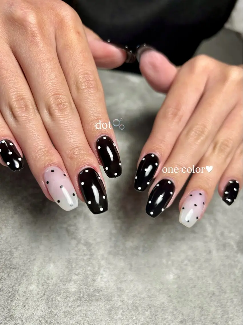 ネイル ドット en.nail KOIKOのネイルデザイン