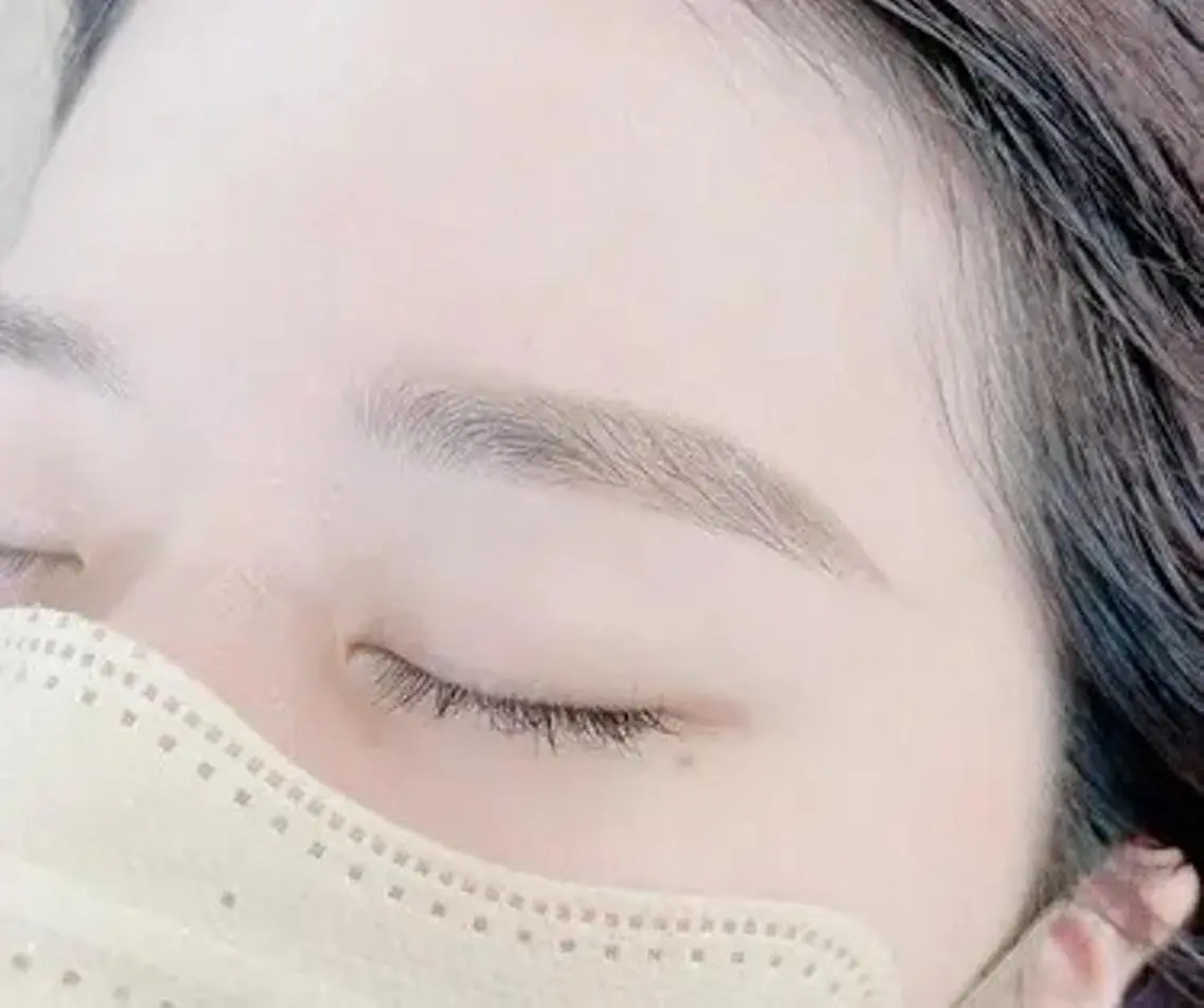 アイブロウ eyelist HARUKAのマツエク・マツパデザイン