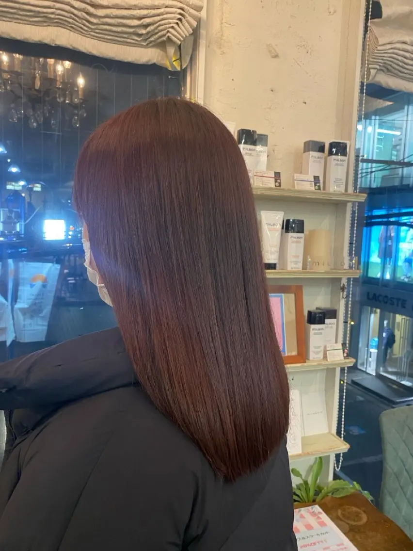 セミロング カラー ブリーチ ブリーチなしカラー ピンクカラー レッドカラー ケアストレート ハナシロミサキのヘアスタイル