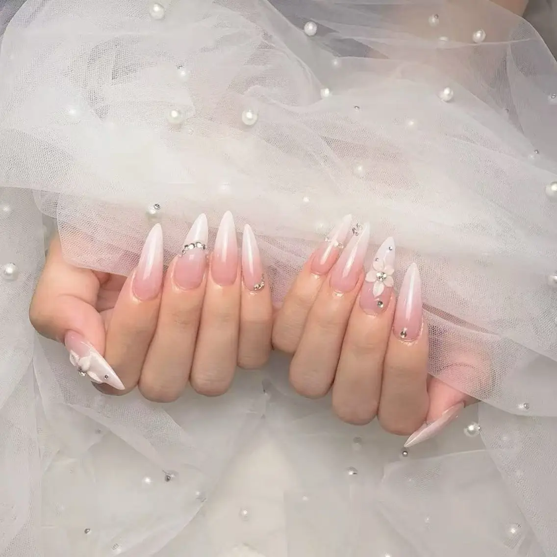 ネイル ENsalon ユミのネイルデザイン