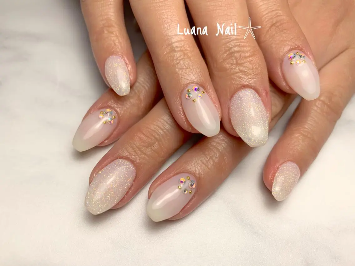 ネイル BeauJu by Luana Nailのネイルデザイン