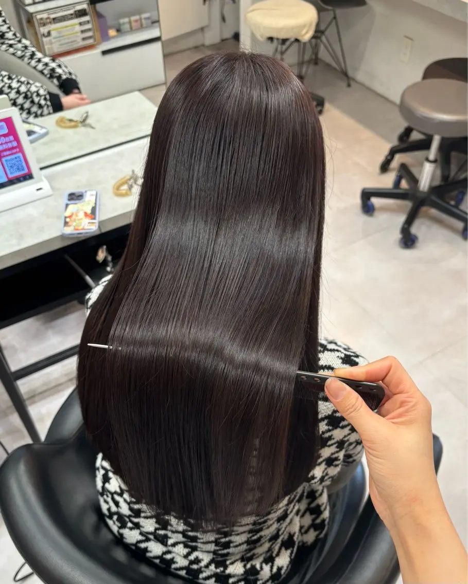 ロング カラー ブリーチ 透明感カラー ラベンダーカラー ブリーチなしカラー カット ヘアカラー レイヤーカット/ 暗髪カラー🧸ナシコのヘアスタイル