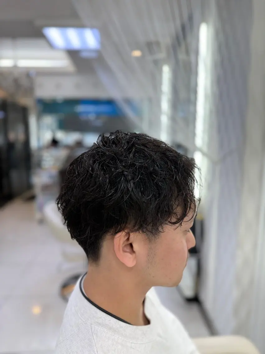 ショート パーマ メンズ 🔥men's特化 🔥三上 拓真のヘアスタイル