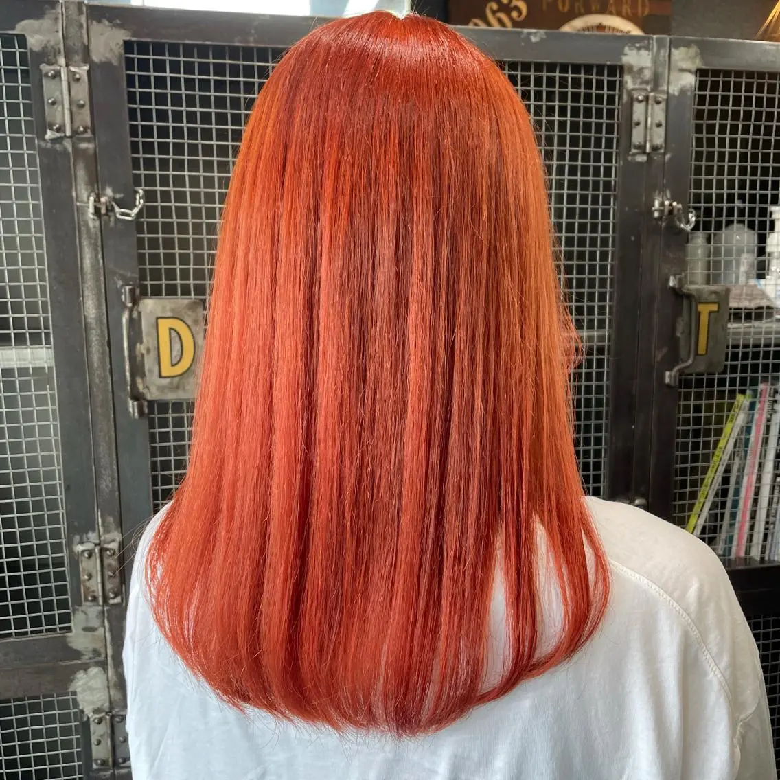 ロング カラー オレンジ 山本 琴乃🦭のヘアスタイル