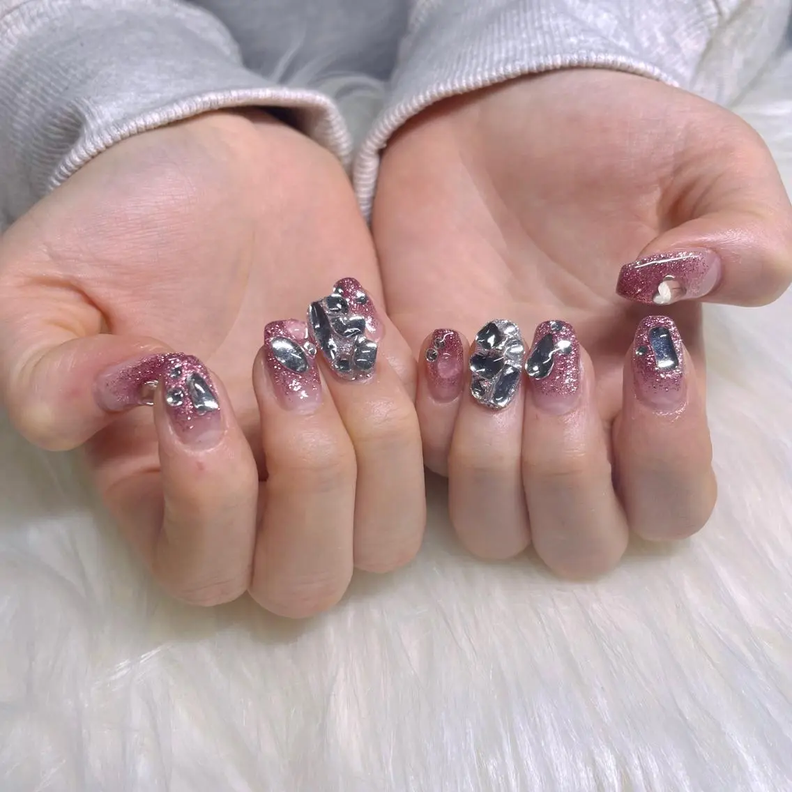 ネイル Sii nail 🤍SAKIのネイルデザイン