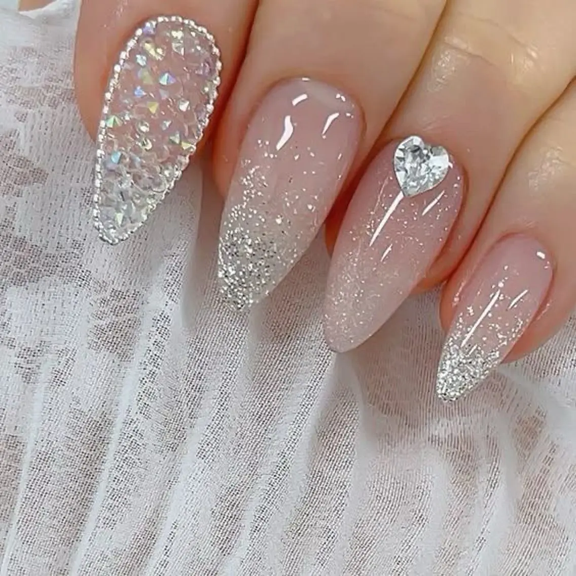 ネイル 長さ出し ジェルネイル 韓国ネイル 持ち込み ワンカラーネイル kana nailのネイルデザイン