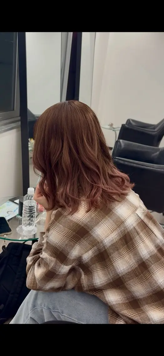 カラー 髙橋 欽春のヘアスタイル