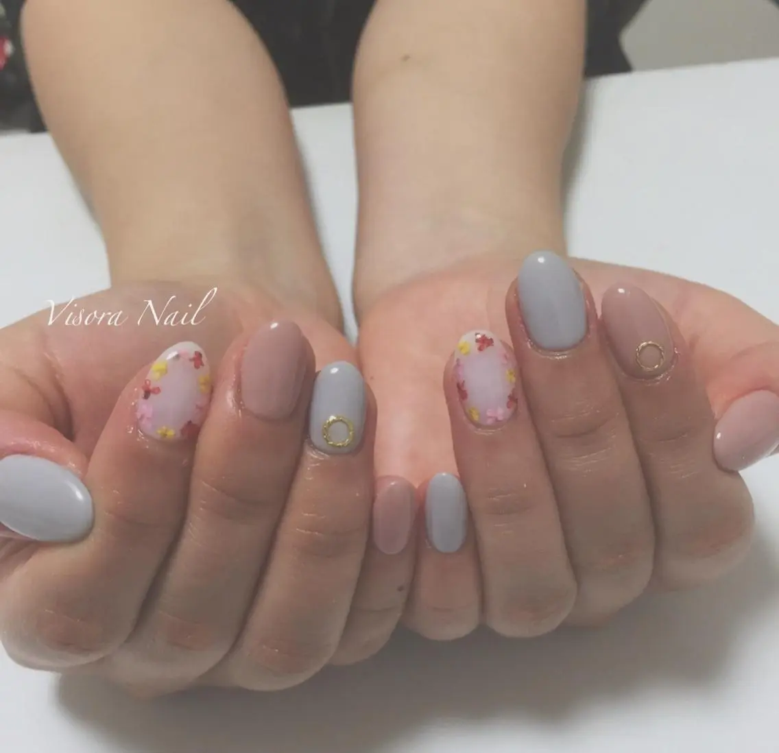 ネイル ハンドネイル 美SORA ～ｳﾞｨｿﾗ～のネイルデザイン