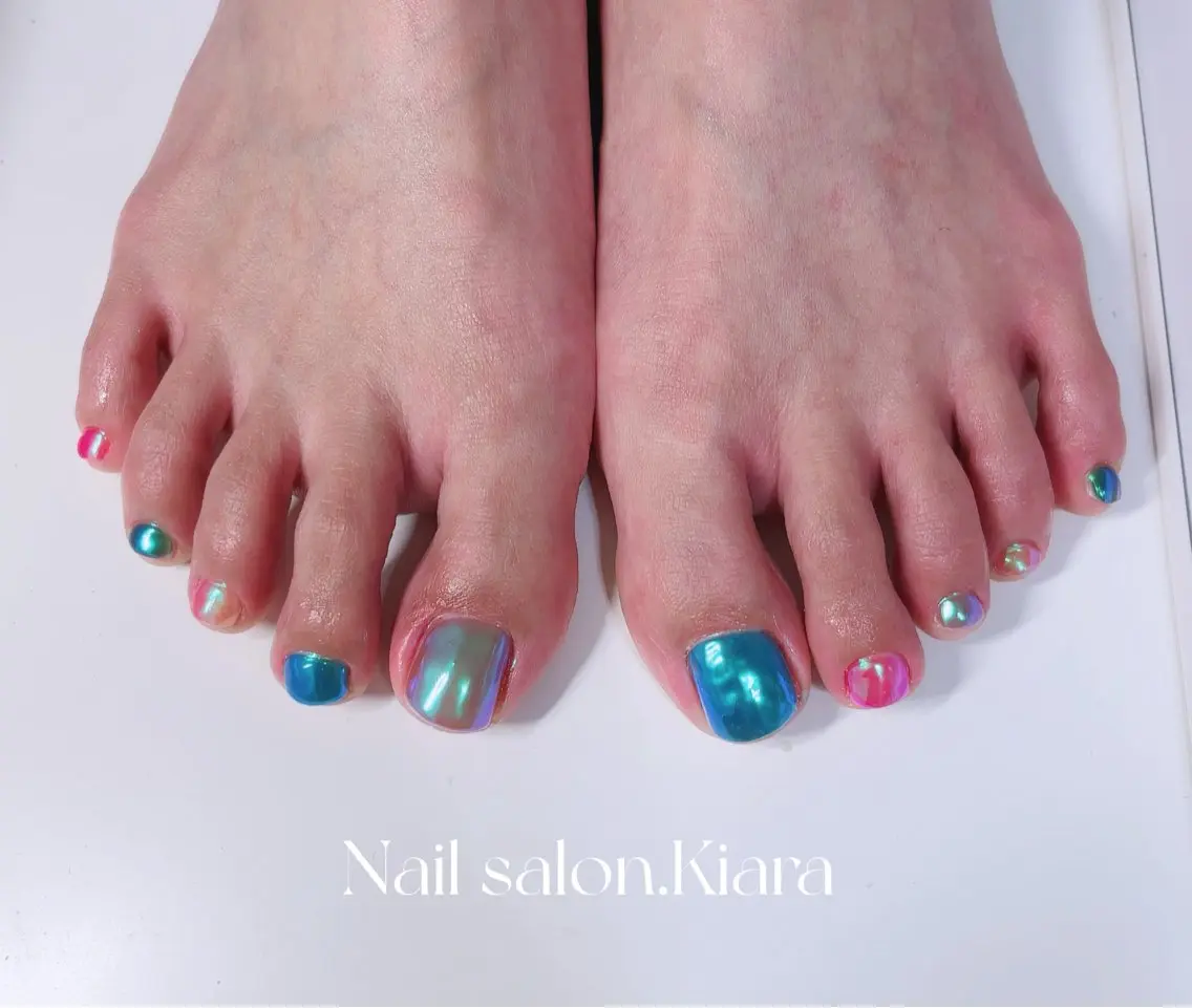 ネイル フットネイル 🍭Kiara Nail🍭のネイルデザイン