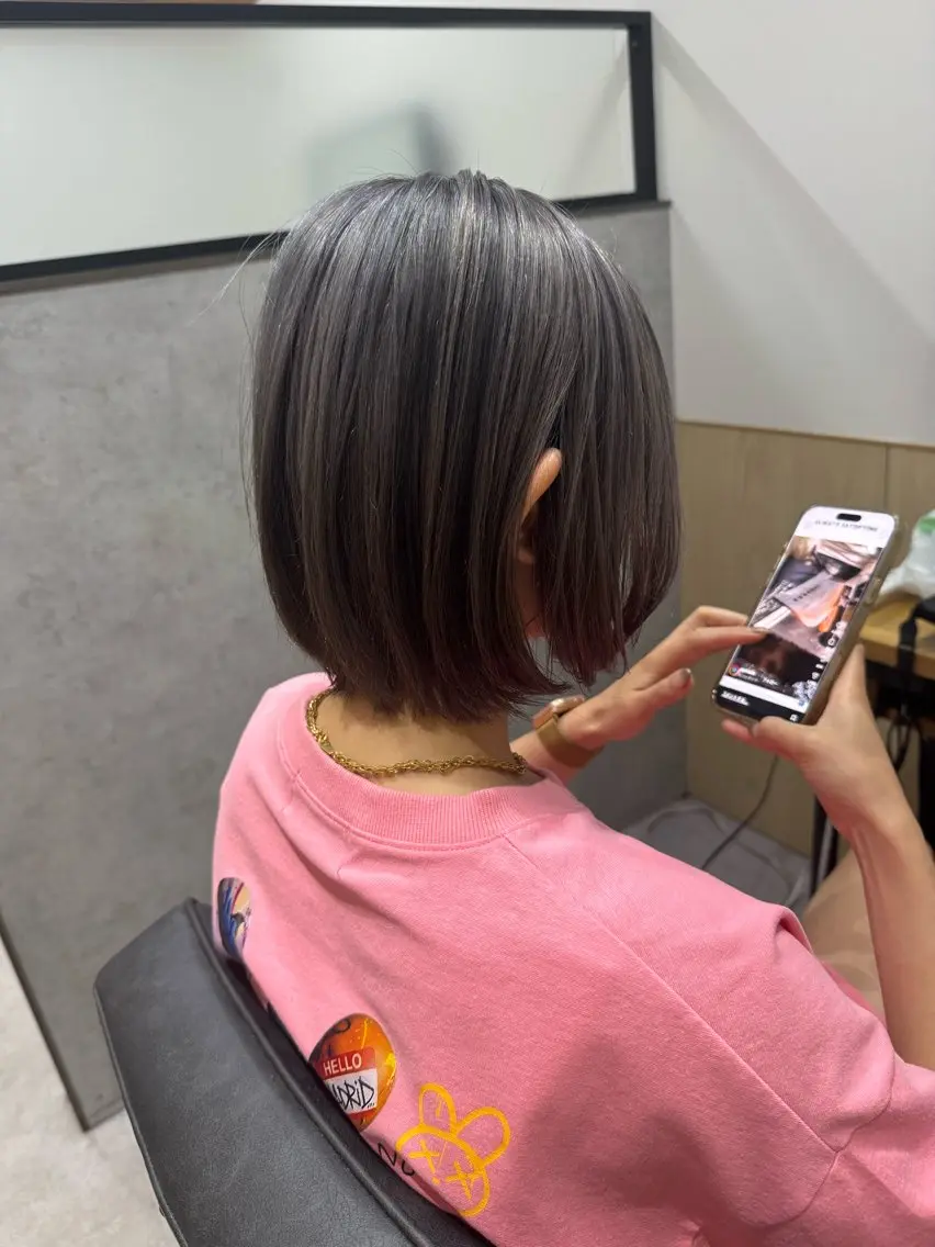 ショート カラー ハイライトカラー ハイライト ショートヘア ヘアカラー 髪質改善🧚レイヤー 🩵ワンホン/岡山駅のヘアスタイル