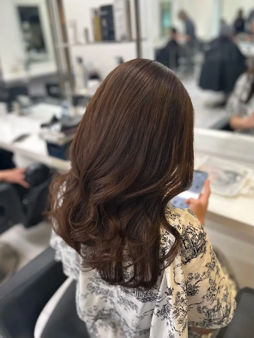 ロング カラー パーマ ヘアアレンジ メンズ キッズ ヘアカラー トリートメント ヘアセット ブリーチなしカラー/ ブラウン/レイヤーのヘアスタイル