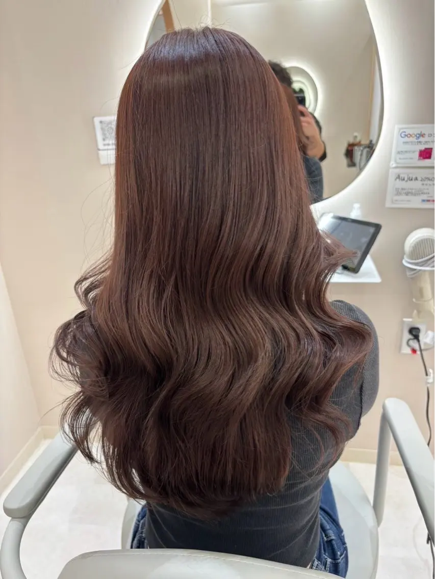 ロング カラー Zina千葉2nd 💫萌音のヘアスタイル