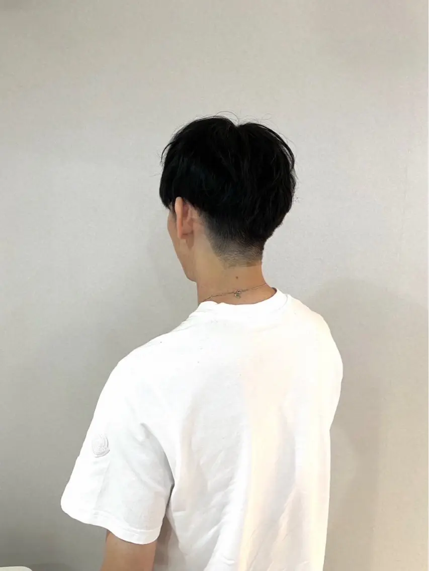 カラー メンズ メンズパーマ 透明感カラー ハナダ メイのヘアスタイル