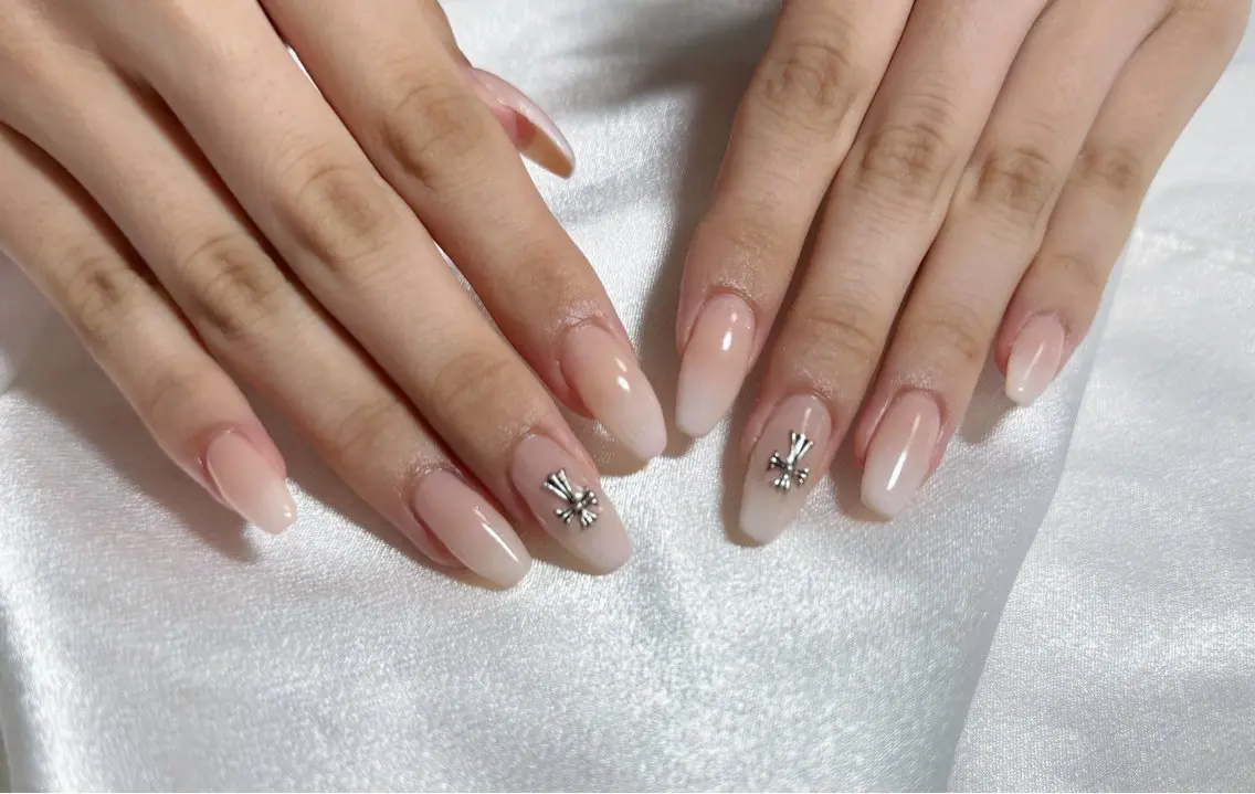 ミディアム ハンドネイル navi nail ayaneのネイルデザイン