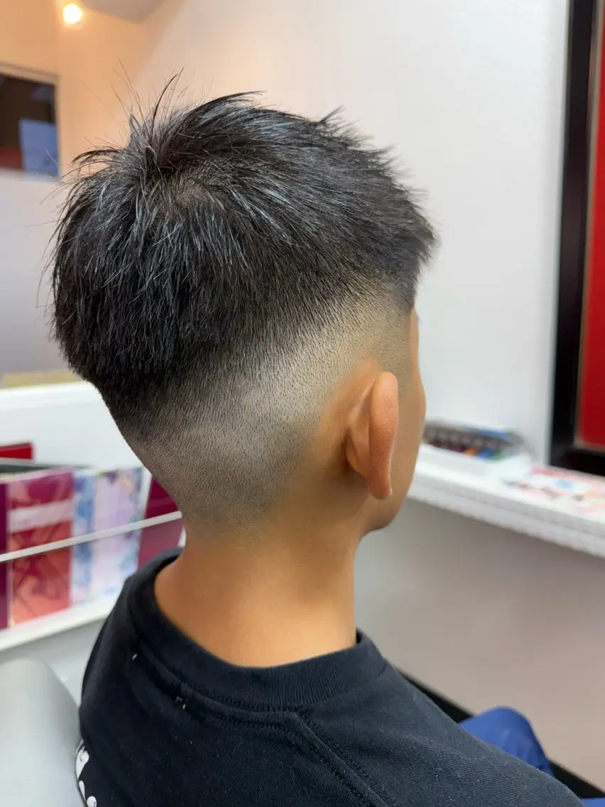 ショート MK men'sのヘアスタイル