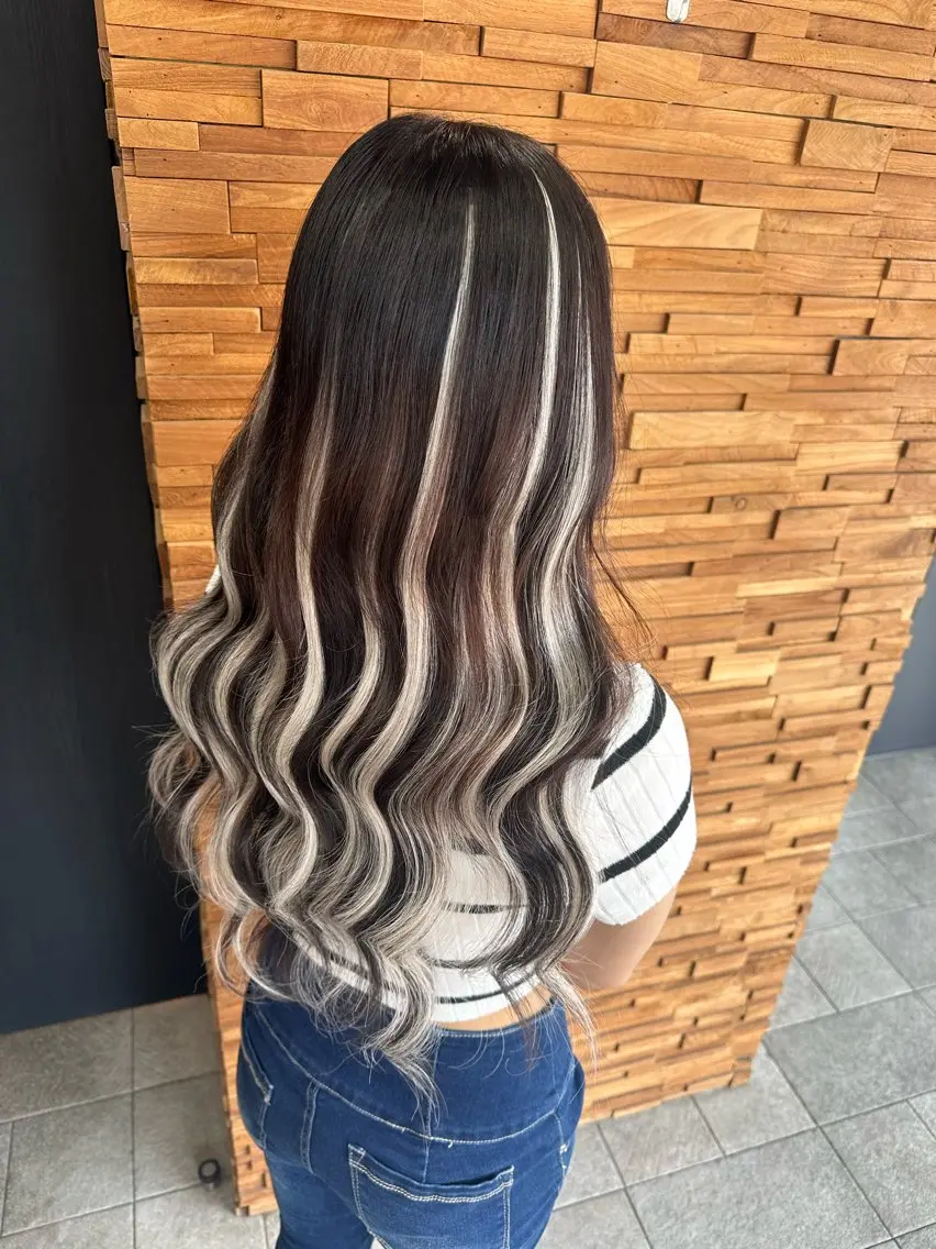 ロング エクステ 横浜lapis amaneのヘアスタイル
