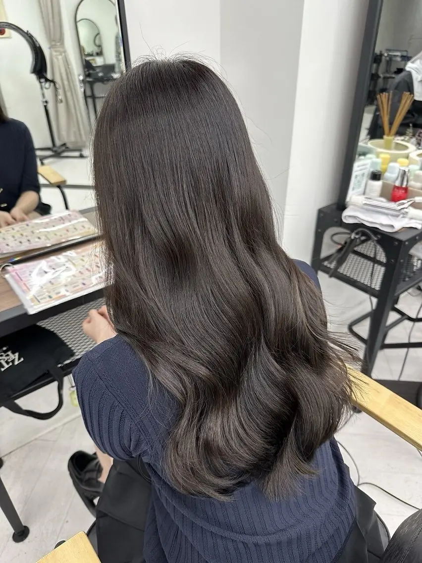 ロング ヘアカラー himari💜 暖色/レイヤーカットのヘアスタイル