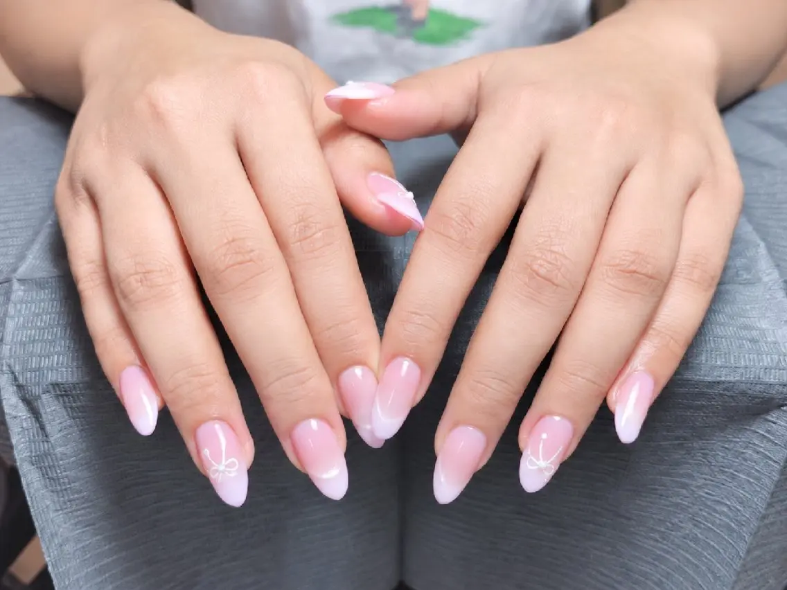 ネイル アートネイル グラデーション 韓国ネイル ロングネイル 持ち込み ハンドネイル 高山ルコ(NAIL) 店長のネイルデザイン