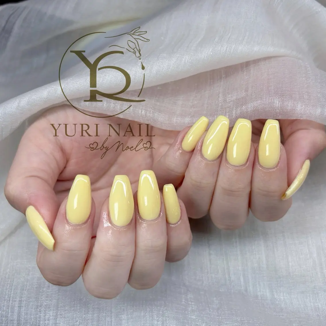 ネイル ハンドネイル フットネイル ハンドケア YURI Nail NARITAのネイルデザイン