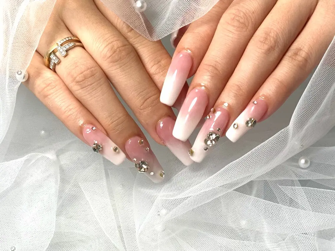 ネイル Nail Eyelash yのネイルデザイン
