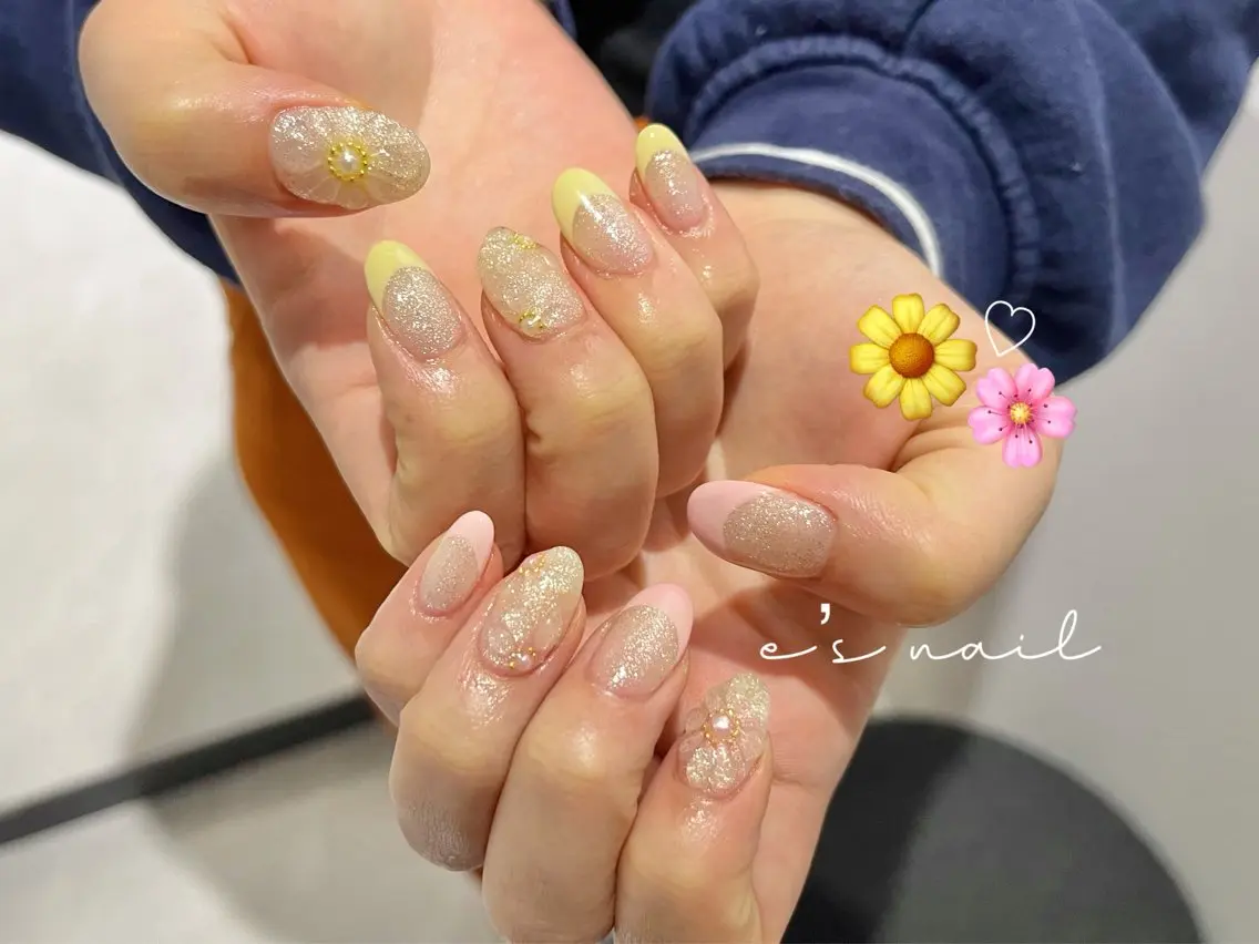 ネイル クリアネイル フラワーネイル ぷっくりネイル ハンドネイル ハンドケア e’s nail Lumièreのネイルデザイン