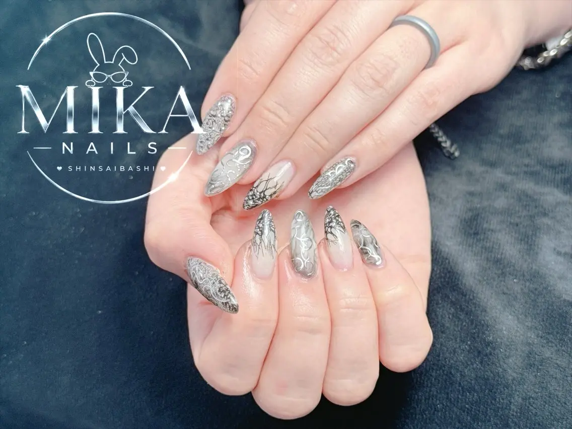 ネイル アートネイル チークネイル ドット フットネイル フレンチネイル ハンドネイル 🌷Luna Mika🌷のネイルデザイン