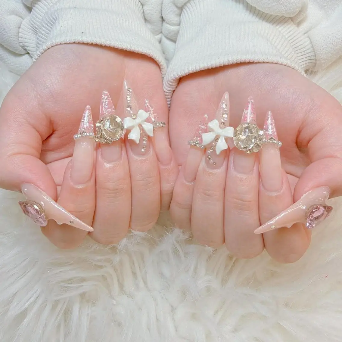ネイル ハンドネイル ハンドケア Anh Nail 歌舞伎町のネイルデザイン
