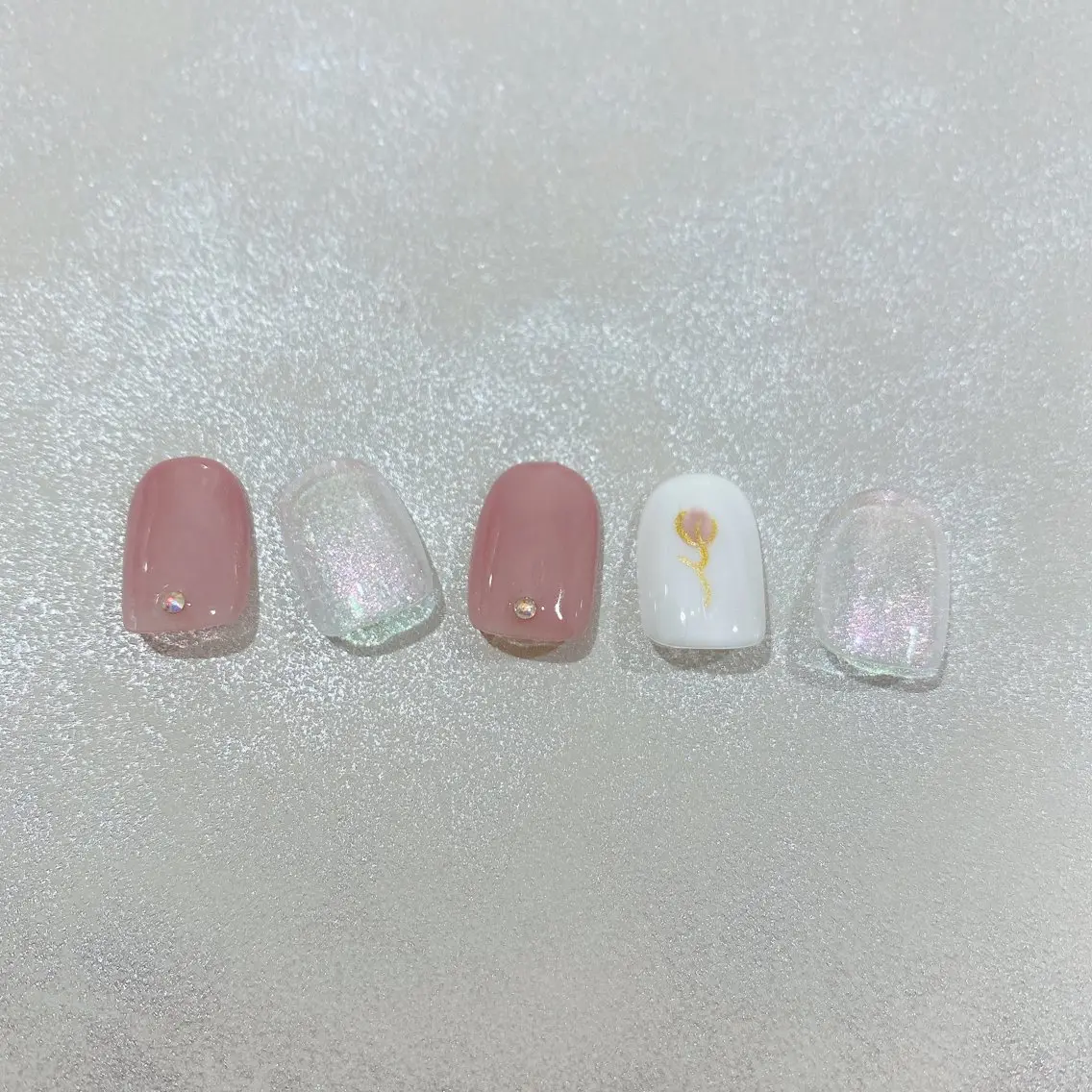 ネイル emiu petiteのネイルデザイン