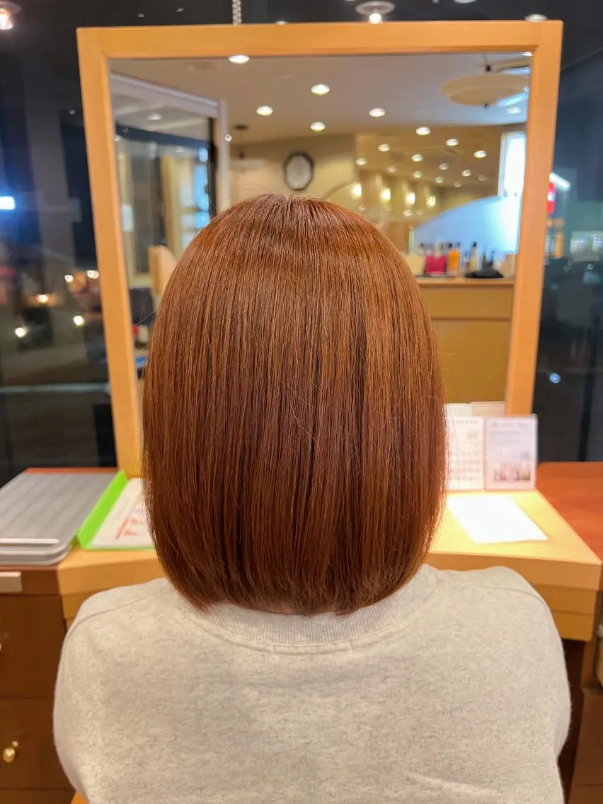 カラー 小島 七海のヘアスタイル