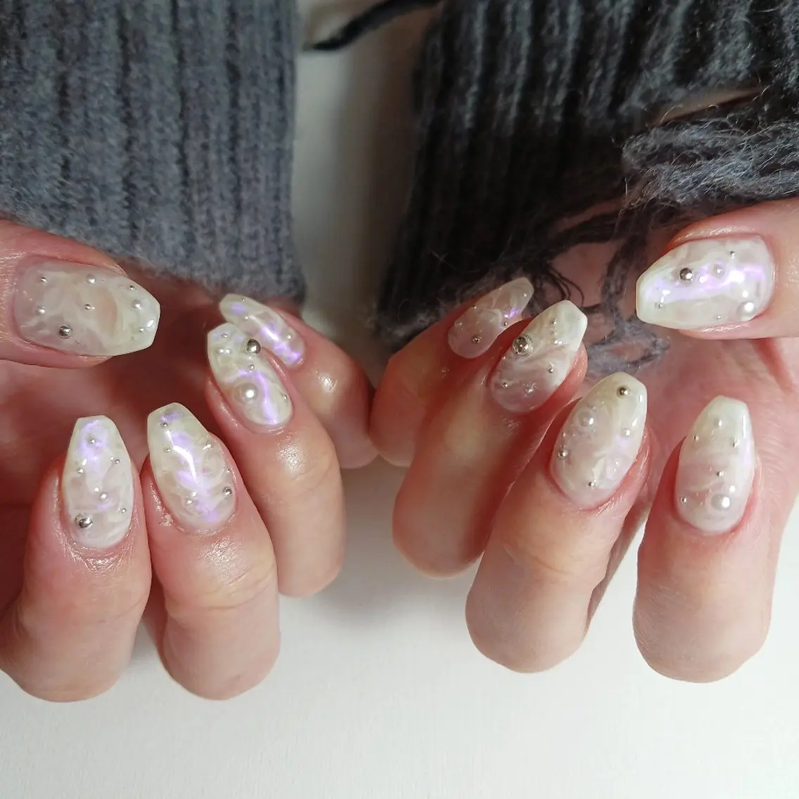 ネイル オーロラネイル ジェルネイル 大理石ネイル(マーブル) 持ち込み ホワイト ハンドネイル owlnail /持込みデザイン専門のネイルデザイン