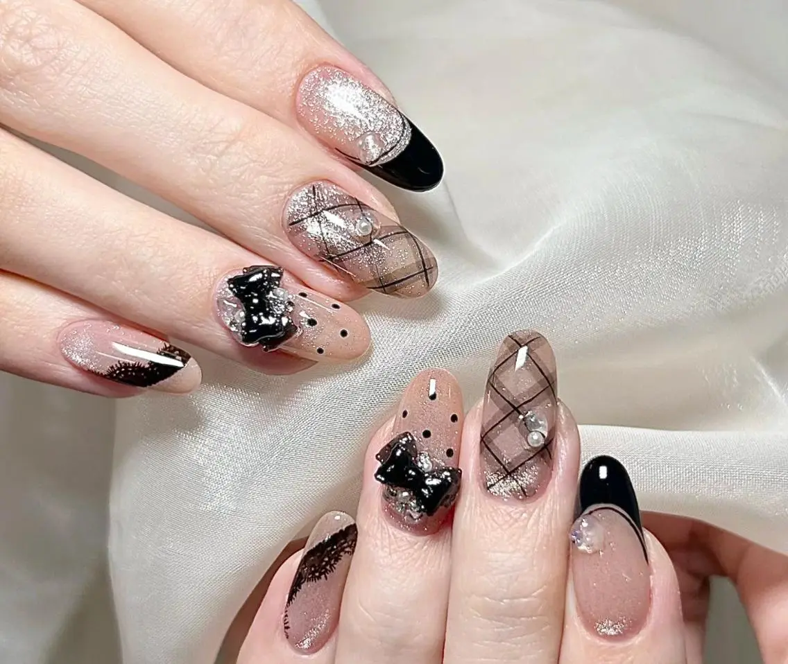 ネイル ハンドネイル ハンドケア 🍑 momo_nailのネイルデザイン