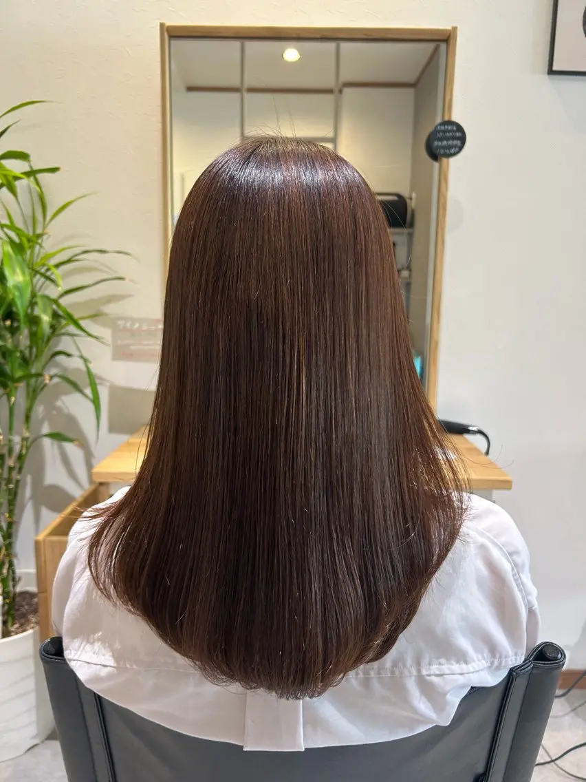 ロング カット 縮毛矯正 盛本 彩乃のヘアスタイル