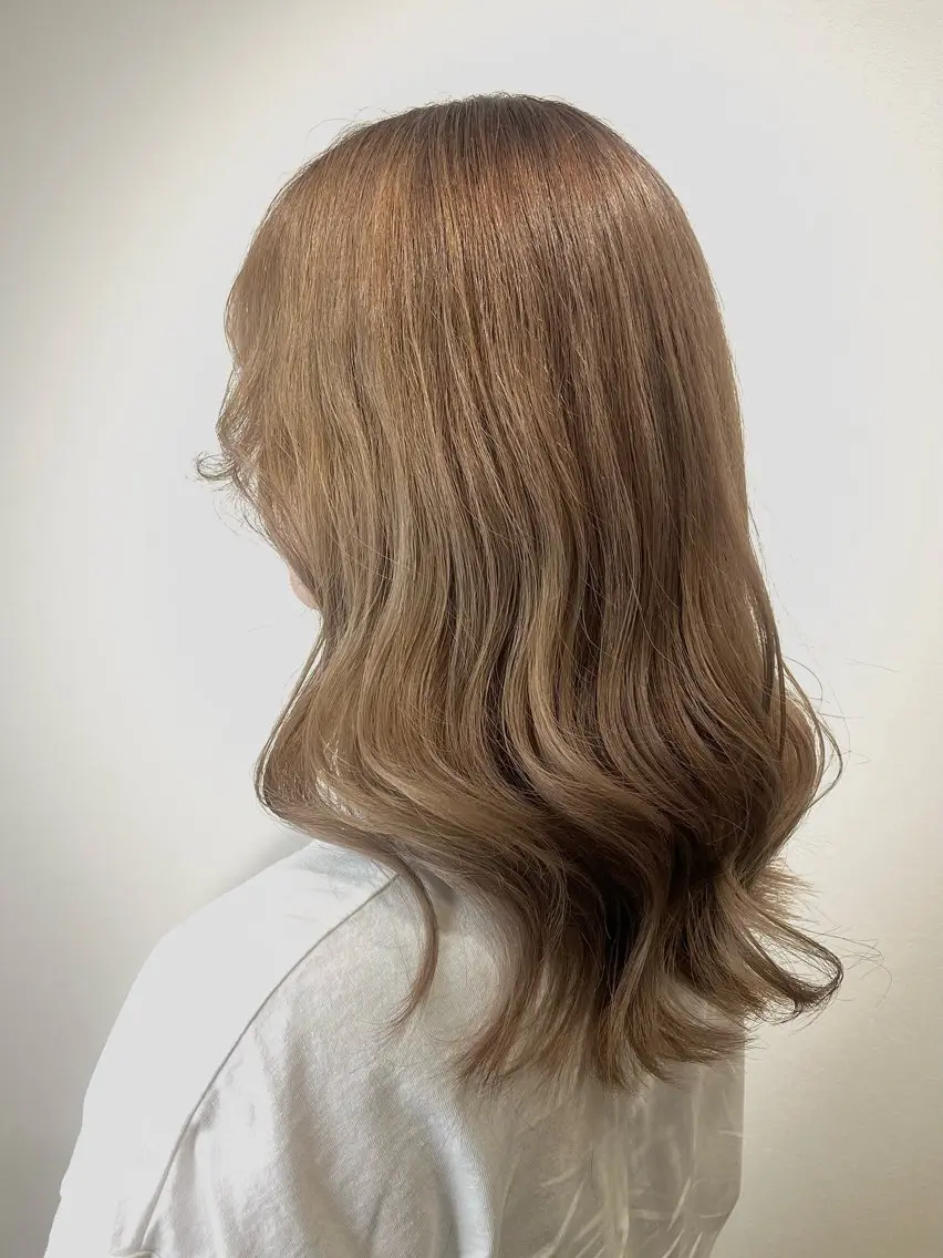 ロング カラー カット ヘアカラー 山神 あんじのヘアスタイル