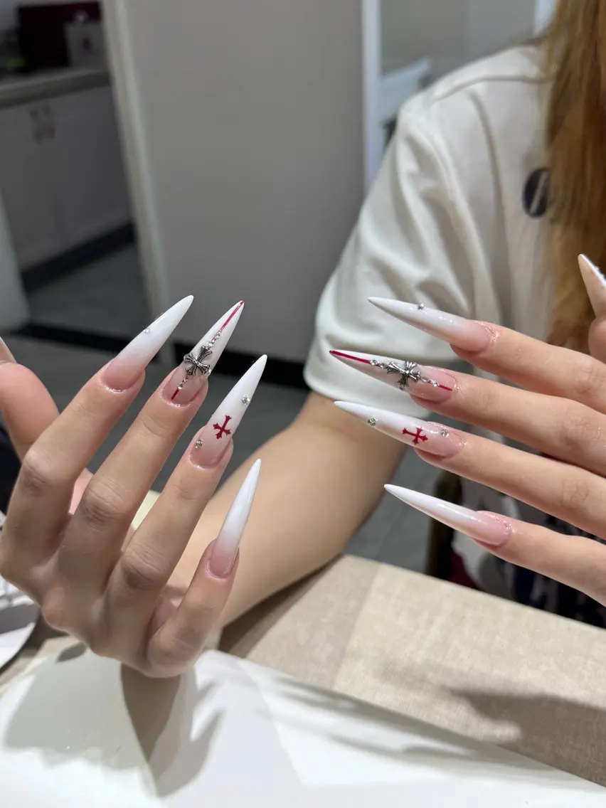 ネイル 韓国ネイル マグネットネイル 持ち込み ハンドネイル Dyo Nail_Royalのネイルデザイン