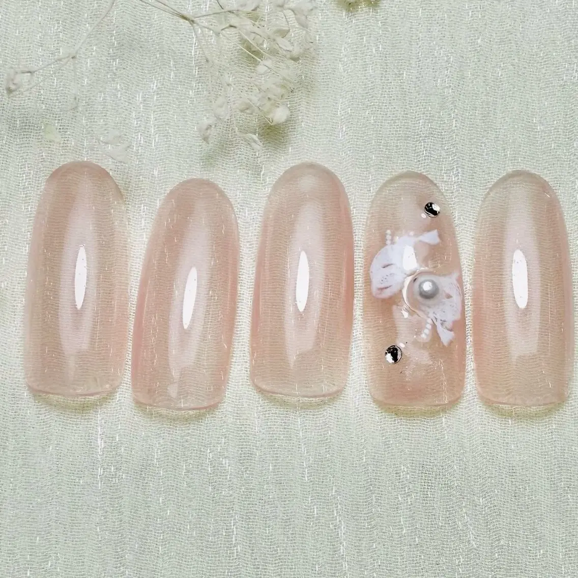 ネイル ジェルネイル マグネットネイル ニュアンスネイル オフィスネイル パラジェル ハンドネイル Salon GEM(ジェム)のネイルデザイン