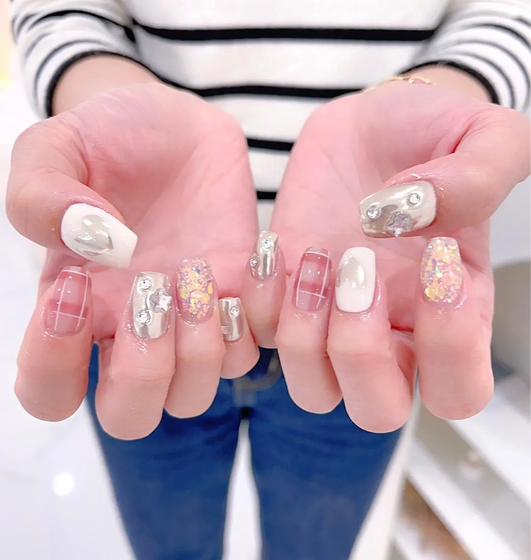 ネイル ハンドネイル FLY Nail Salonのネイルデザイン