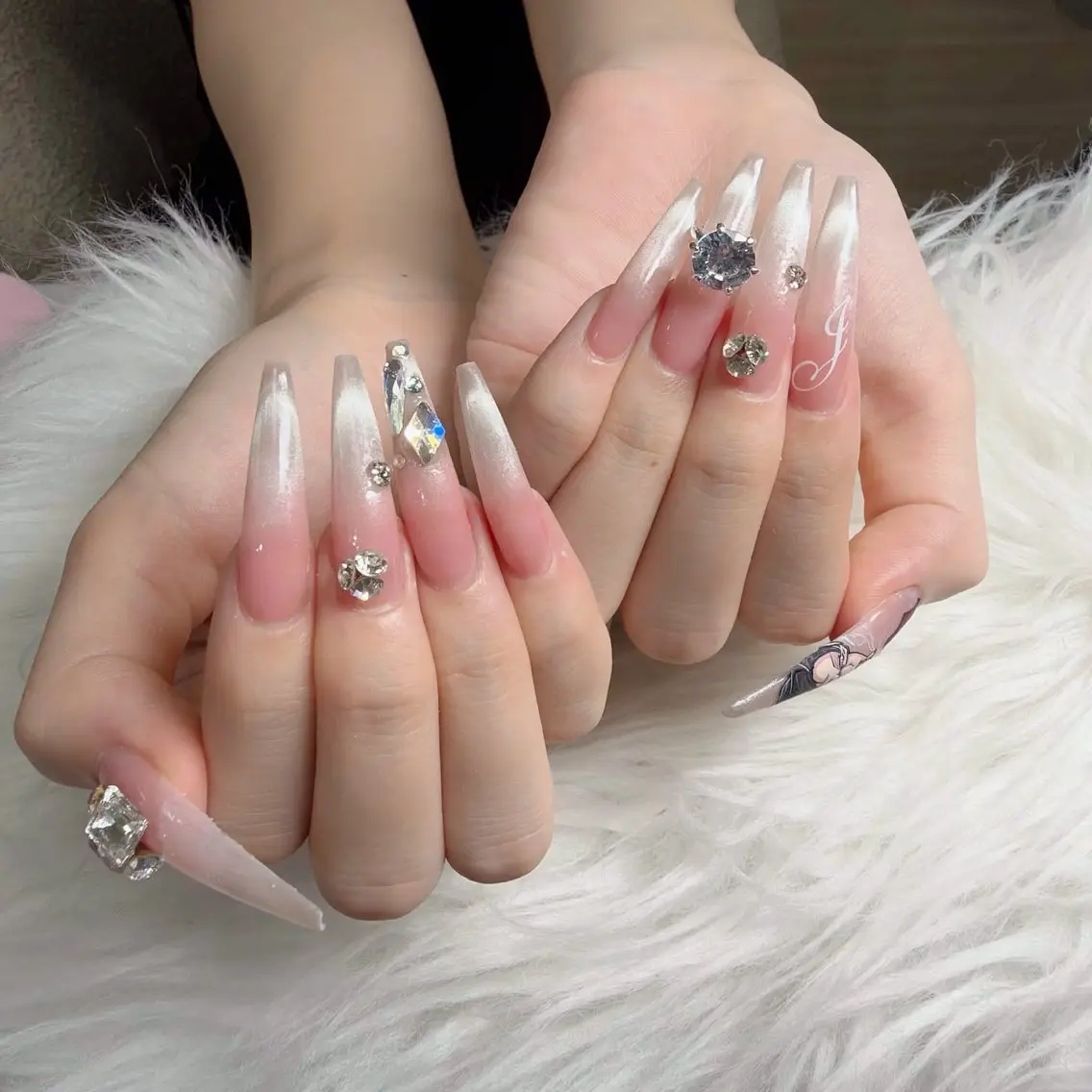ネイル フットネイル フレンチネイル グラデーション 韓国ネイル ロングネイル ハンドネイル Hani Nail Salonのネイルデザイン