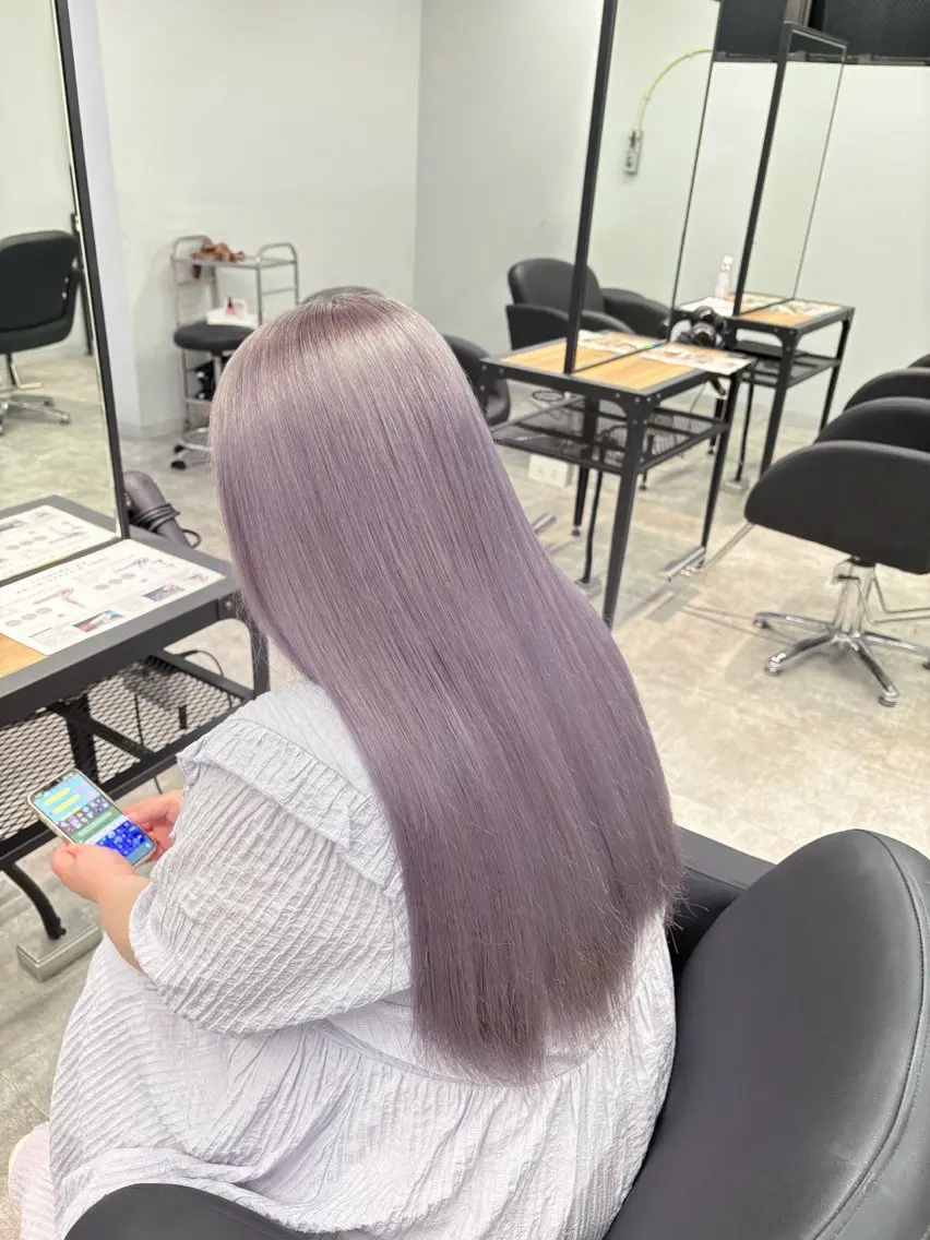 カラー トレンドスタイル/ Shizukuのヘアスタイル