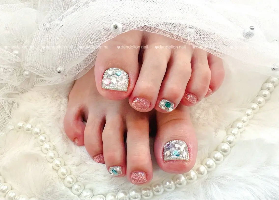 ネイル フットネイル 持ち込み ワンホンネイル フットネイル dandelion nail北千住のネイルデザイン