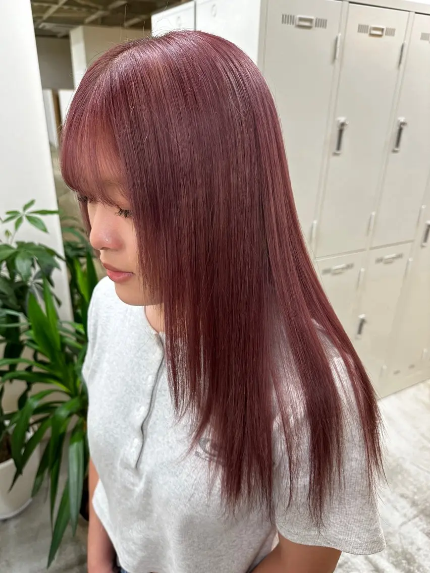 ロング カラー ブリーチ ヘアカラー fand / HINAのヘアスタイル