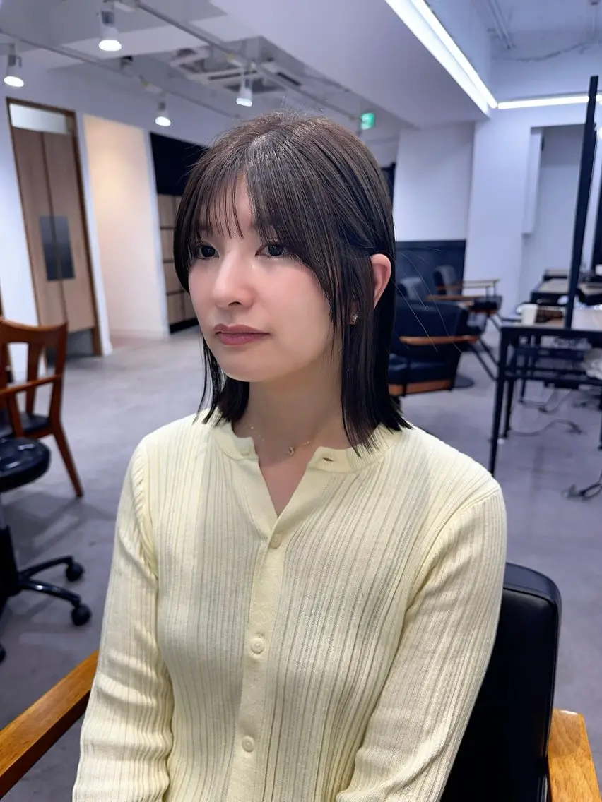 ミディアム カラー パーマ ヘアアレンジ メンズ キッズ レイヤーカット／ 巻ける縮毛矯正のヘアスタイル