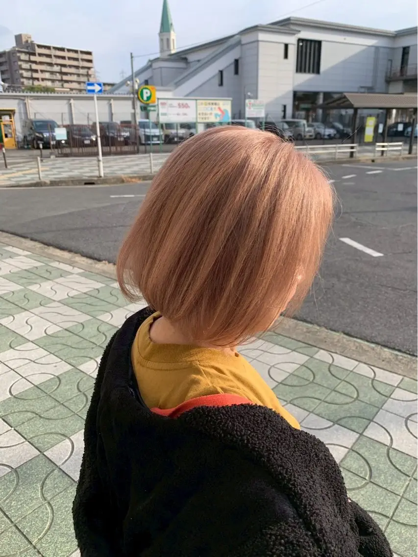 ミディアム ショートボブ ミディアムパーマ 韓国風カラー ボブ ハイライト 神田 姫奈｜郡山 ｜透明感カラー🖤のヘアスタイル