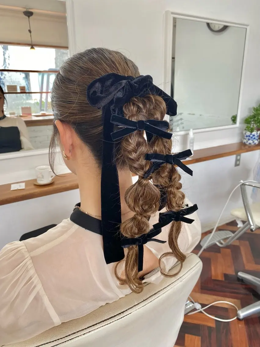 セミロング ヘアアレンジ ヘアセット Kazaoka Saraのヘアスタイル