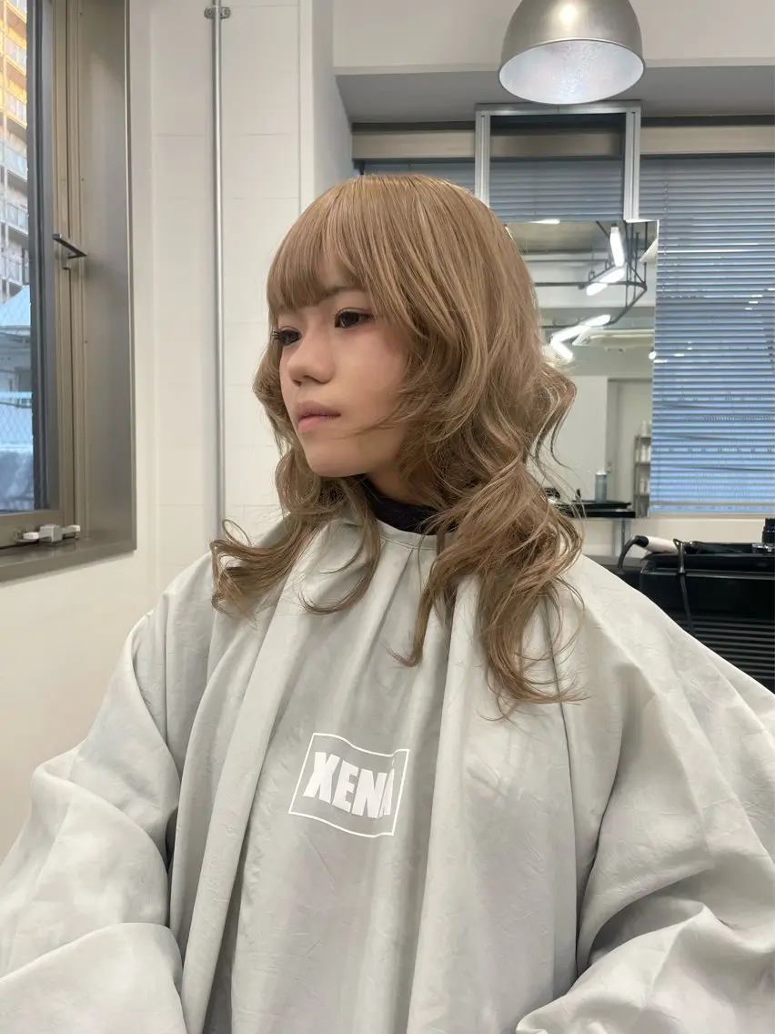 セミロング ヘアカラー AIRI /XENA渋谷本店のヘアスタイル