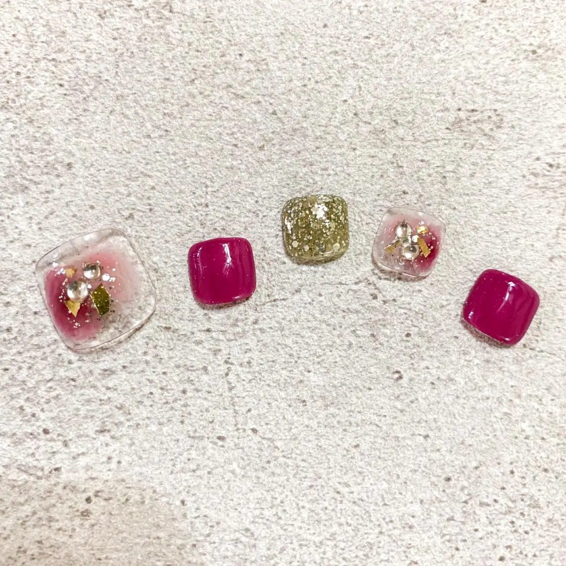 ネイル Tiary Nail Fのネイルデザイン