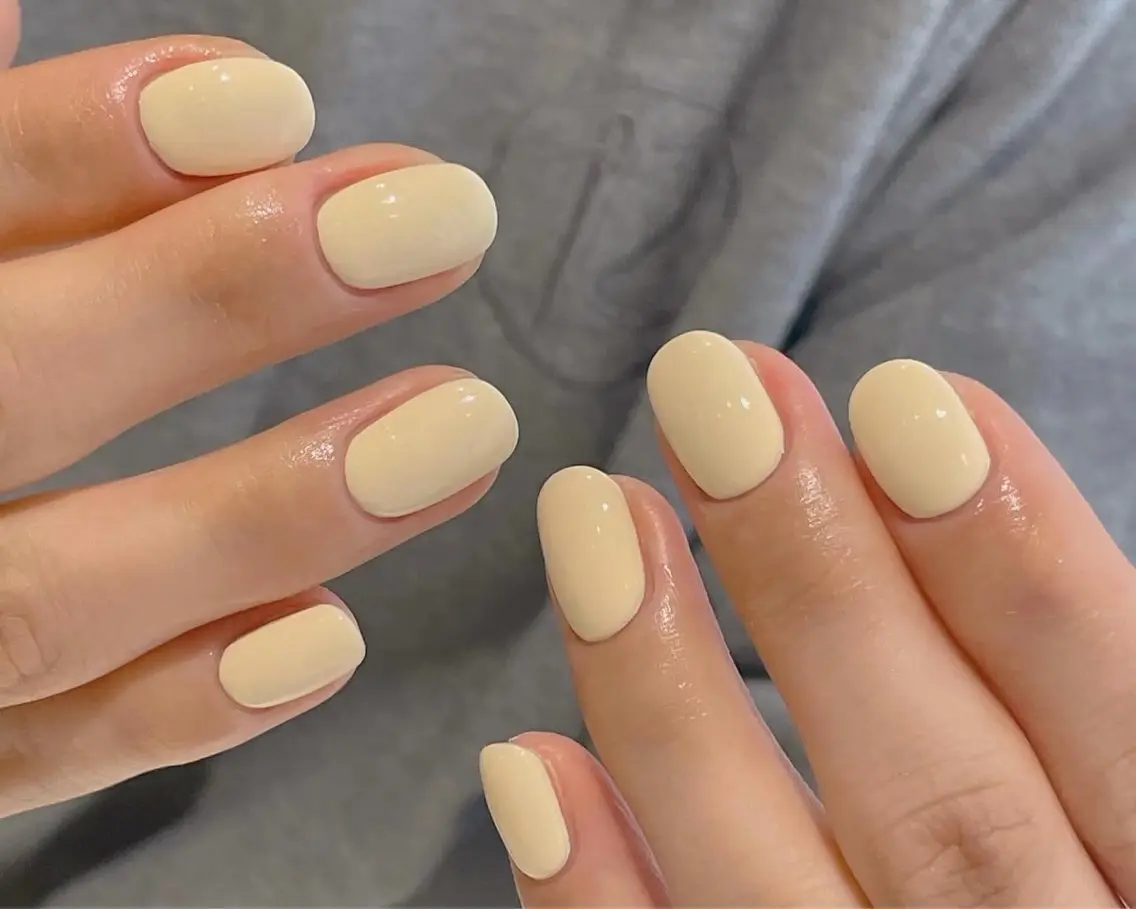 ネイル オーロラネイル 長さ出し フレンチネイル ジェルネイル ガラスフレンチ Rela・S NAILのネイルデザイン