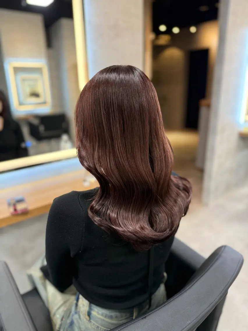 ロング カラー ヘアアレンジ カット ヘアカラー トリートメント ヘアセット レイヤー×透明感カラ ーHAYATOのヘアスタイル